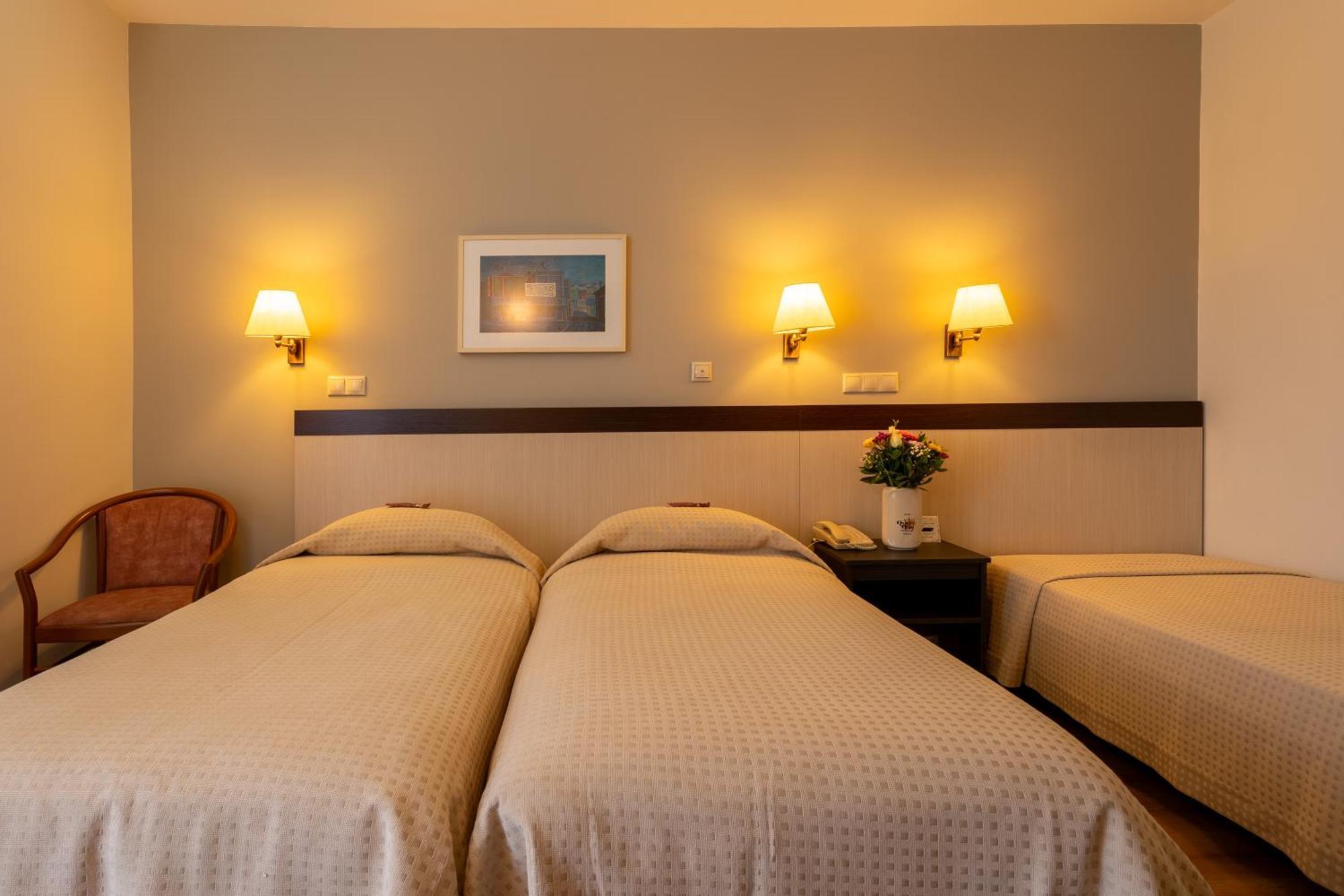Queen Olga Hotel Thessaloníki Ngoại thất bức ảnh